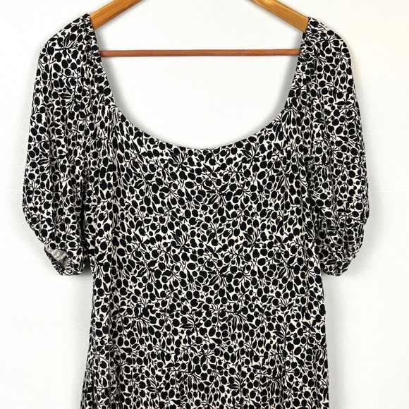 BODEN Sophia Cherry Short Puff Sleeve Midi Dress Sz 12R Fit & Flare Flattering - Picture 5 of 13